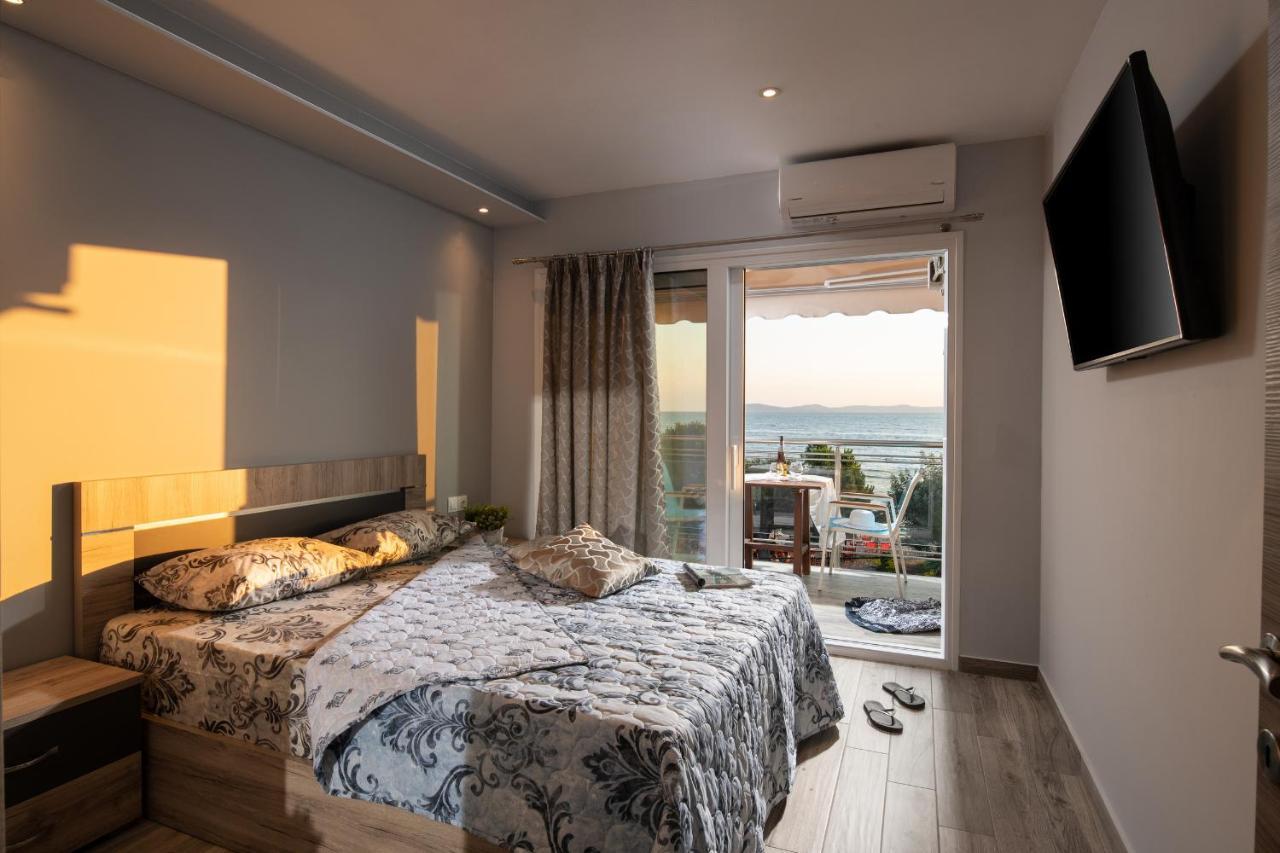 Sunset Studios - Suites With Seaview & Back Side Apartements 토로니 외부 사진